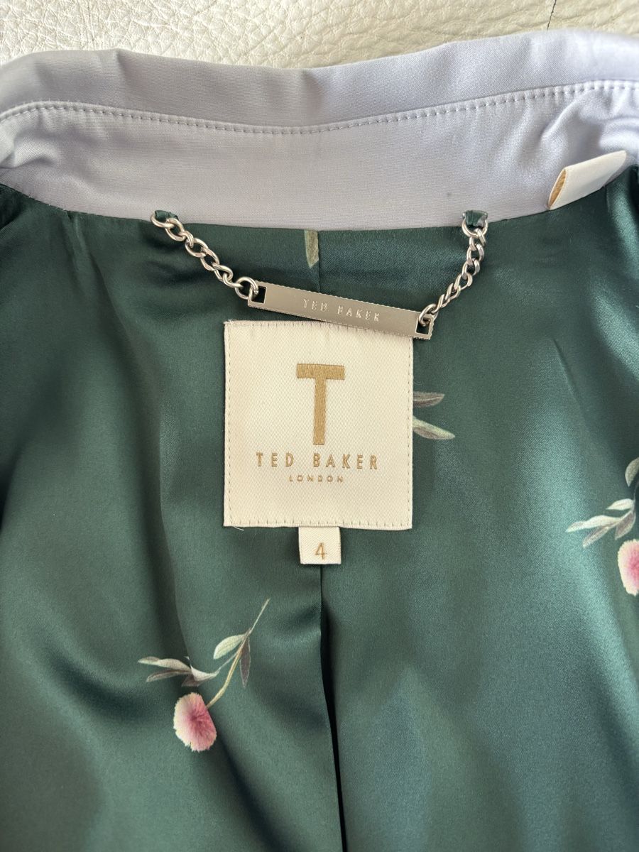 Cappotti: TED BAKER - Trench Coat - Comme Neuf! – Nuovo (secondo la descrizione) da Chardonne venduto da teenyweeny 6