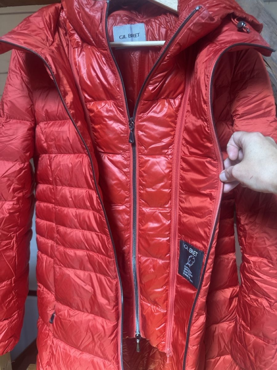 Gil Bret Cappotti: Rote Gil Bret Daunenjacke, Grösse 38 / 40, Winter – Usato da Trimmis venduto da vai_9qzr 3