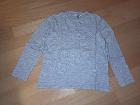 Langarmshirt in Gr. 140