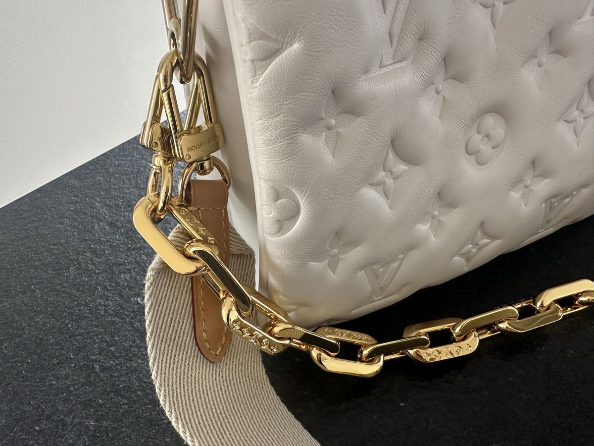 Louis Vuitton Borse da donna: Louis Vuitton Coussin Beige – Usato da Mörschwil venduto da Pewilli 6