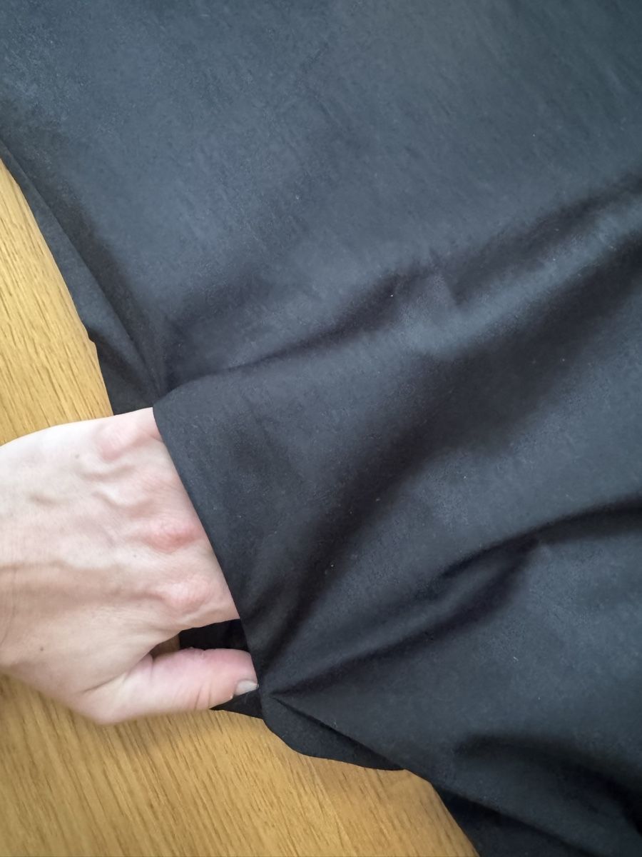 Uniqlo Vestiti: Satinkleid mit Taschen Gr S – Usato da Luzern venduto da wet_7bm6 2