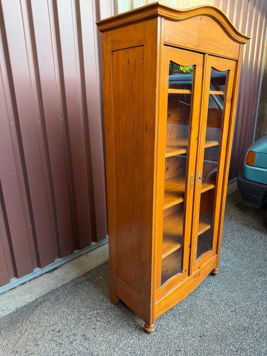 Vetrine: Schöne Holzvitrine – Usato da Wittinsburg venduto da Panix4 2