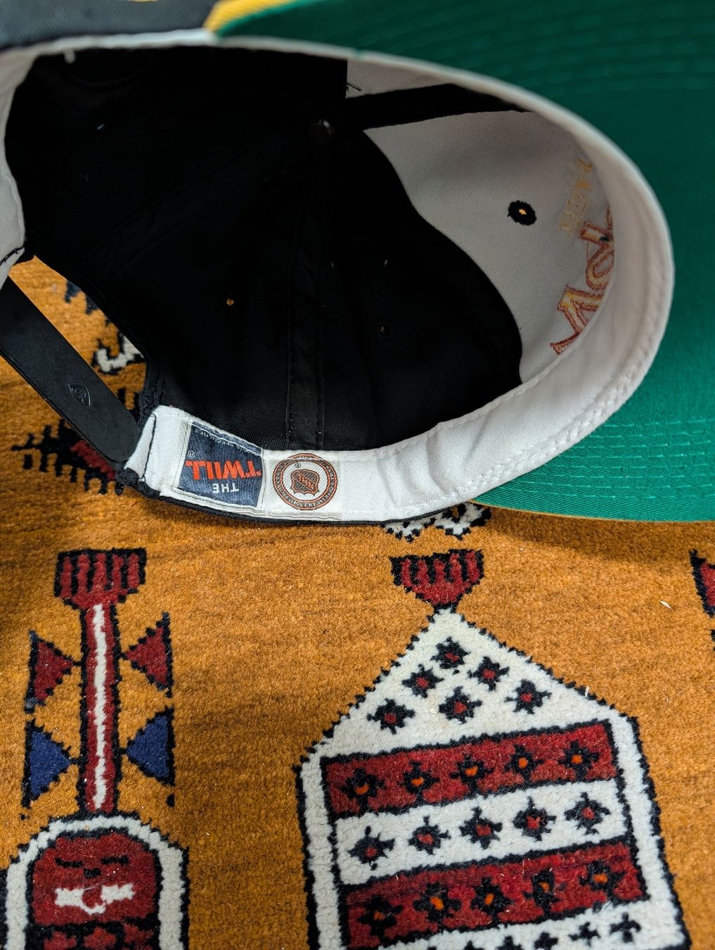 Copricapi, berretti & cappellini: Vintage Vancouver Canucks Snapback – Usato da Biel/Bienne venduto da Second_Chance_Biel 3