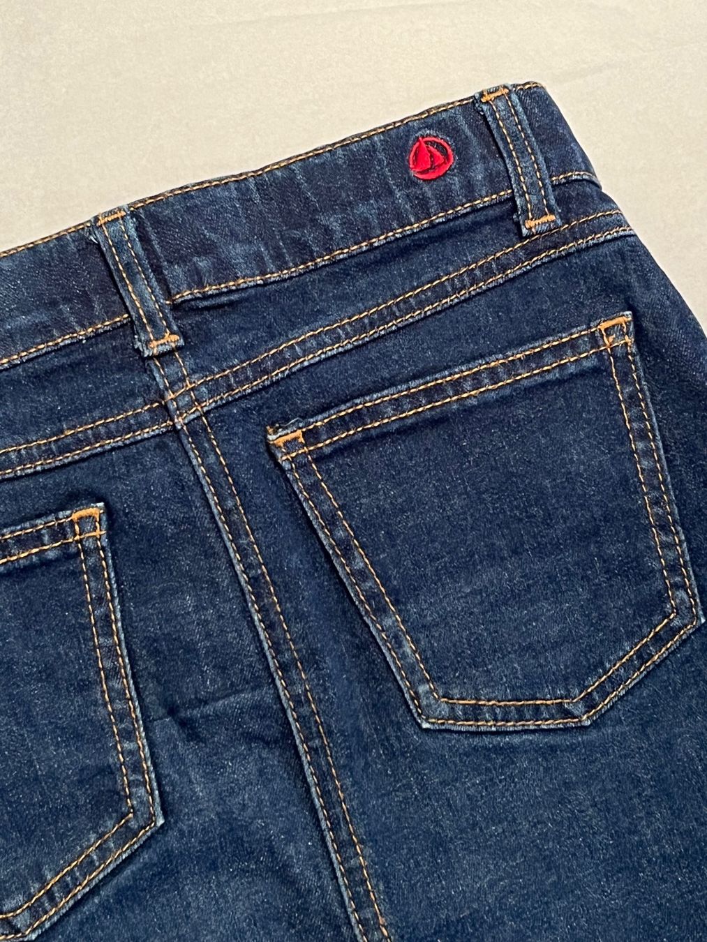 Petit Bateau Kleider & Röcke: Petit Bateau Jeansrock Mädchen 8J/128cm – Gebraucht aus Zürich von asocaciu 1
