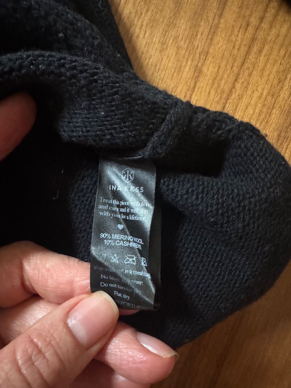 Pullover & Sweatshirts: Ina Kess Pullover schwarz V-Ausschnitt gebraucht – Gebraucht aus Wabern von coody33 3