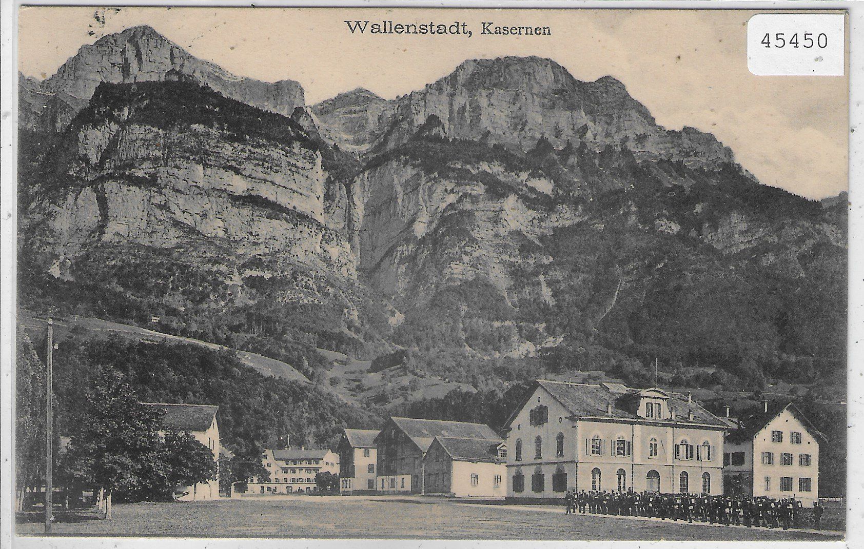 Ansichtskarten: Wallenstadt - Kasernen – Gebraucht aus Ettingen von Kartenplanet