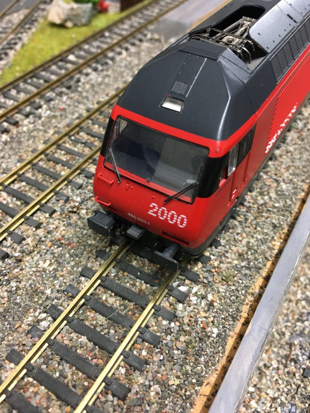 Roco Modellini di ferrovie: SBB Lok Re 460 Roco, analog – Usato da Windisch venduto da Kari51 1