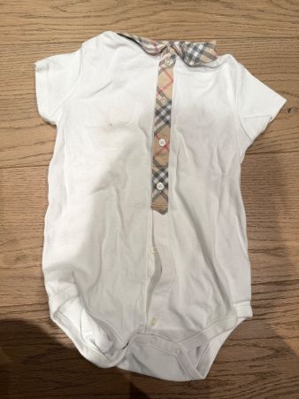 Burberry Baby Body Gr. 74/12 Monate