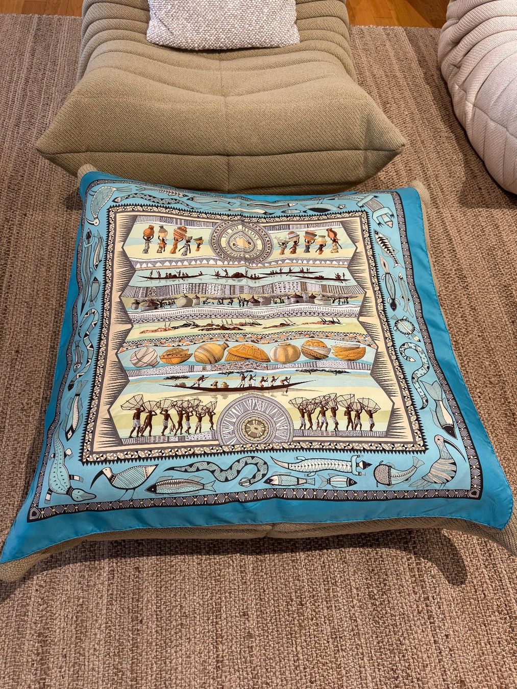Hermès Foulard & Sciarpe: HERMES TUCH SEIDE 90, FISCH – Usato da Schwyz venduto da bofb 2