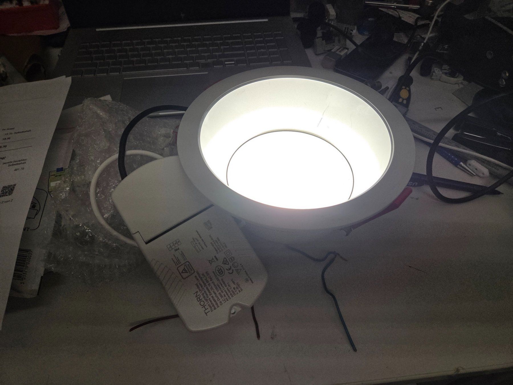 Lampadari & plafoniere: LED Einbauleuchte CHAL 200 LED3000-840 HF RSB – Usato da Zürich venduto da Alibaba1234 1
