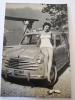 Foto Auto Frau  Erotik  B1