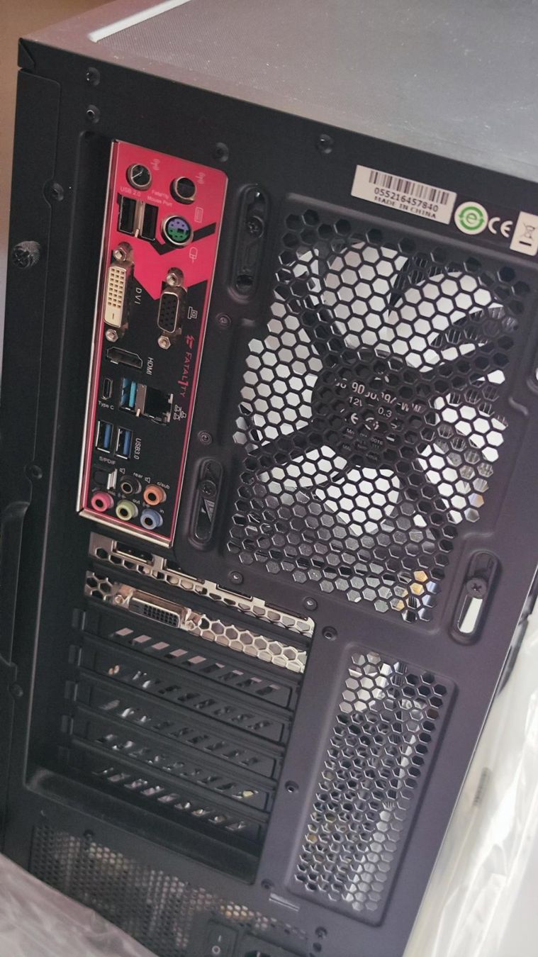 PCs: Gaming PC Tower (GTX1080) – D'occasion à Arni AG par Kevin_Lu 2
