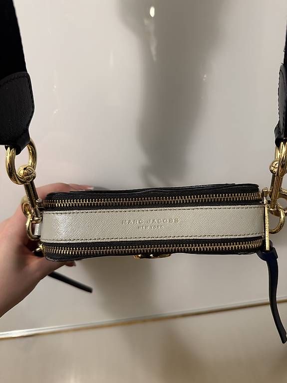 Borse da donna: Marc Jacobs Saffiano Handtasche – Usato da Herisau venduto da ogkosta 3