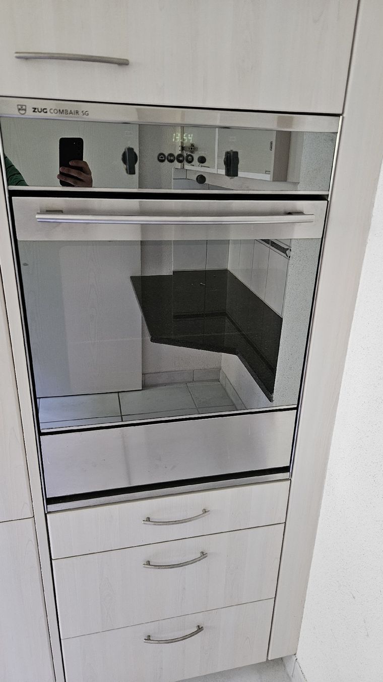 V-Zug Forni: V-Zug Combair SG Backofen – Usato da Oberengstringen venduto da peh_y7rj