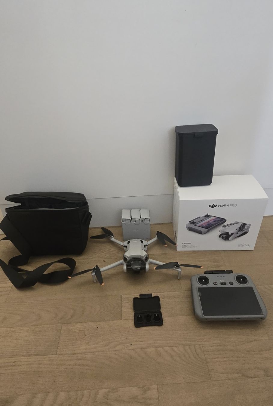 DJI RC Modellbau: DJI Mini 4 Pro C1 klassifiziert – Neu (gemäss Beschreibung) aus Maladers von jan_cj2z