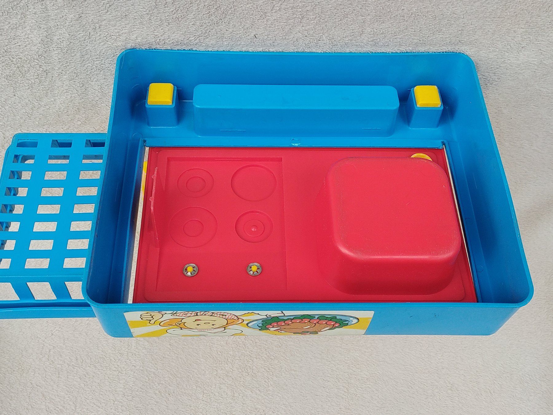 Giocattoli: Vintage Spielzeug-Küche – Usato da Strengelbach venduto da Phorensic_30 5