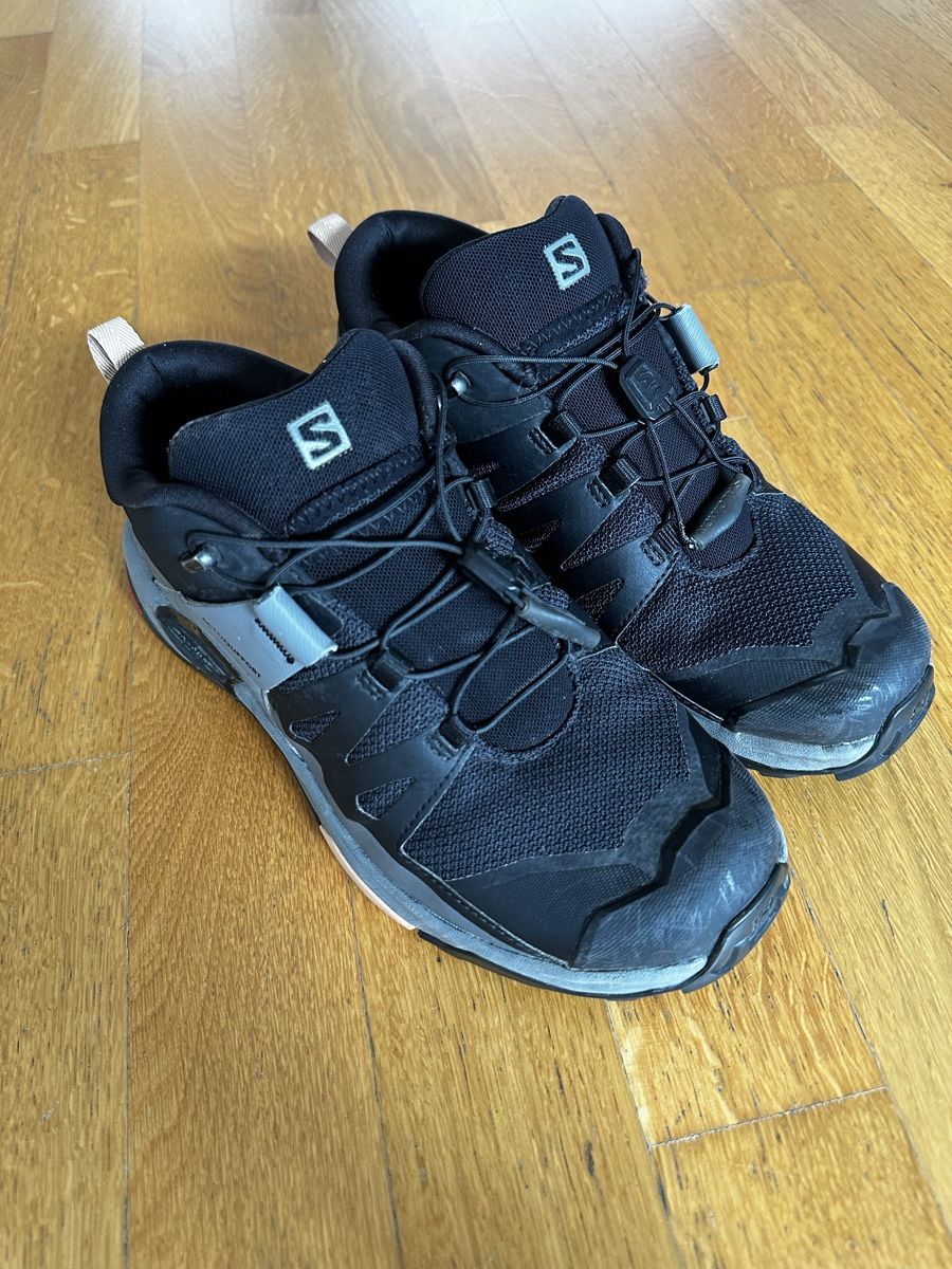 Salomon Scarpe da uomo: Salomon Trekkingschuhe – Usato da Chur venduto da Paemel