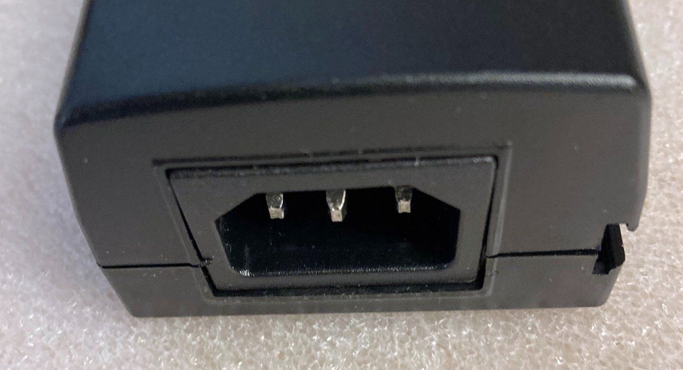 PCs: PIA5000 POE Adapter 35 WATT – Gebraucht aus Künten von Arktisde 2