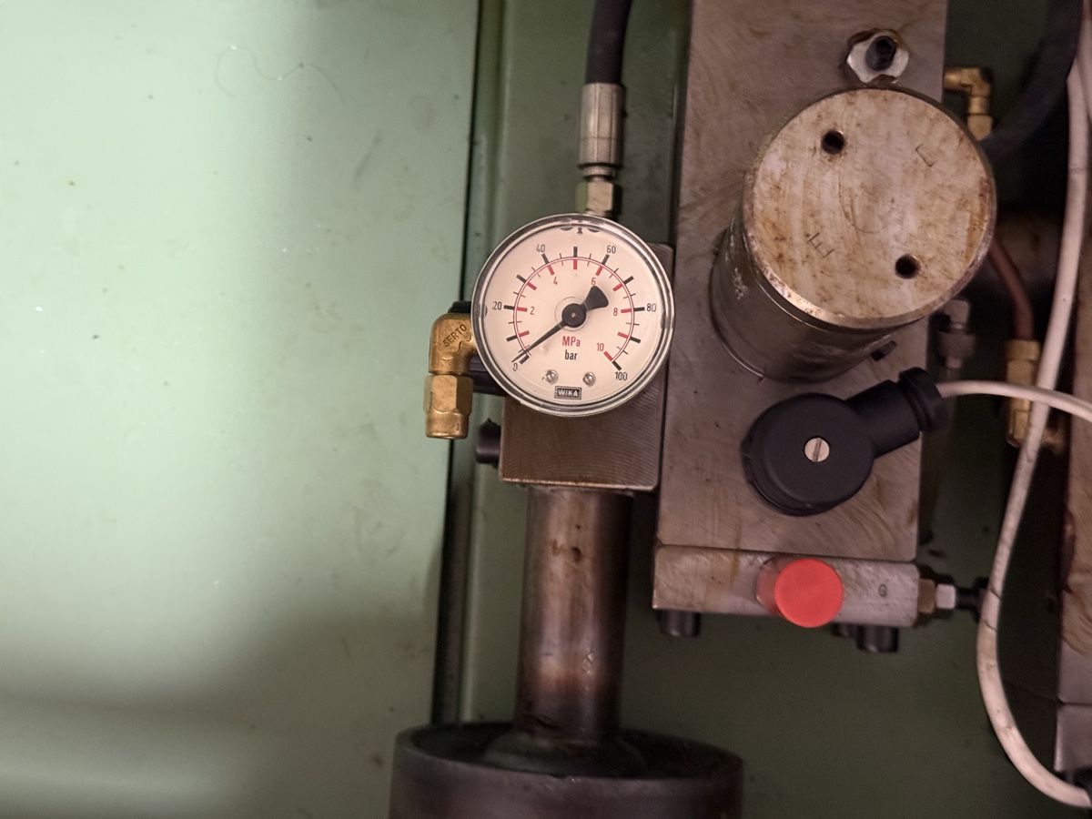 Tutte le macchine: Groupe hydraulique pour ascenseur  – Usato da Sierre venduto da OCNL 2