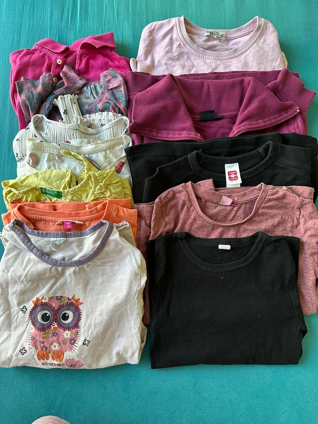 Lotti & Set di vestiti: Mädchenkleider grösser 130 - 140 – Nuovo (secondo la descrizione) da Bülach venduto da benjamin319