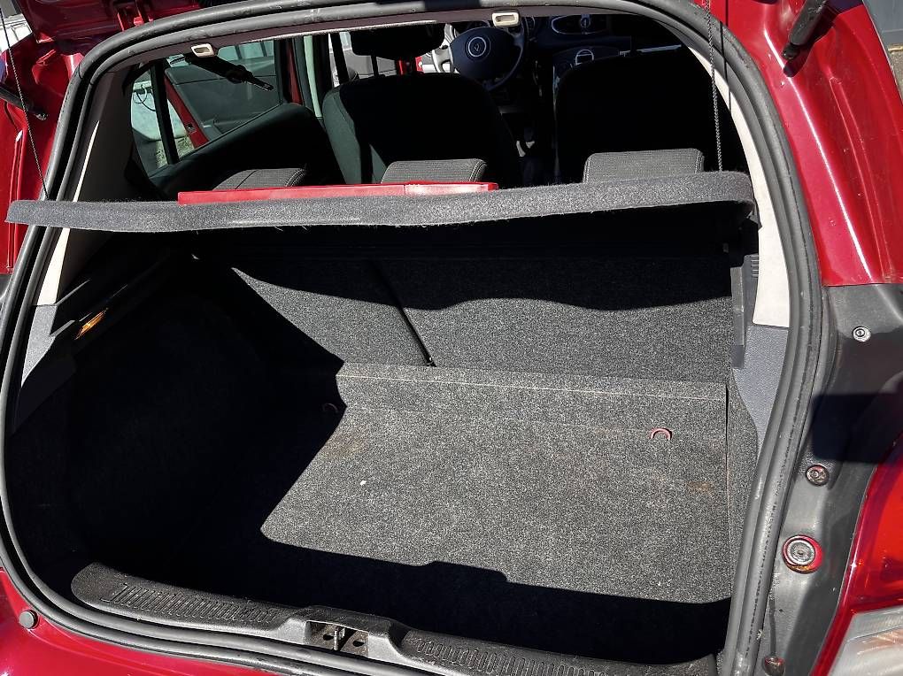 Autos: Renault Clio 2011 Navi Klimaautomatik – D'occasion à Widnau par Kakaoschlucker 2