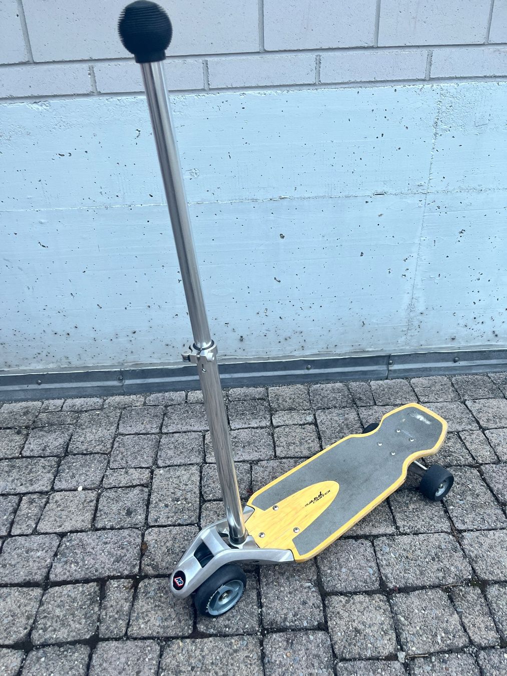 K2 Kickboard: K2 Kickboard – Usato da Buochs venduto da Kalifati