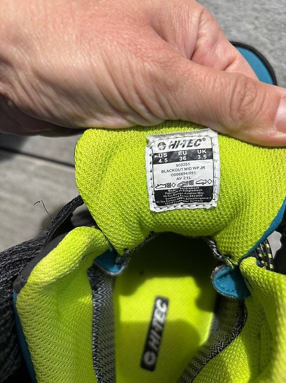 Herrenschuhe: Scarpe montagna HI-TEC numero 36 – Gebraucht aus Gordola von man_yl9r 2