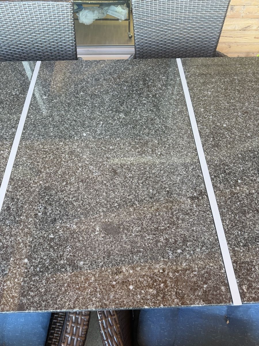 Tables: Gartentisch mit Granitstein – D'occasion à Seengen par sandro.lasen 7