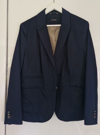 Ladies' Navy Blazer - Classic Style, Perfect for Evening Out