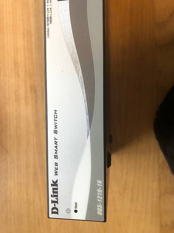 PCs: D-Link Smart Web Switch – D'occasion à Kreuzlingen par Roli20 2