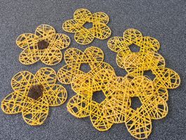 Strohblüten geflochten ca. 40cm