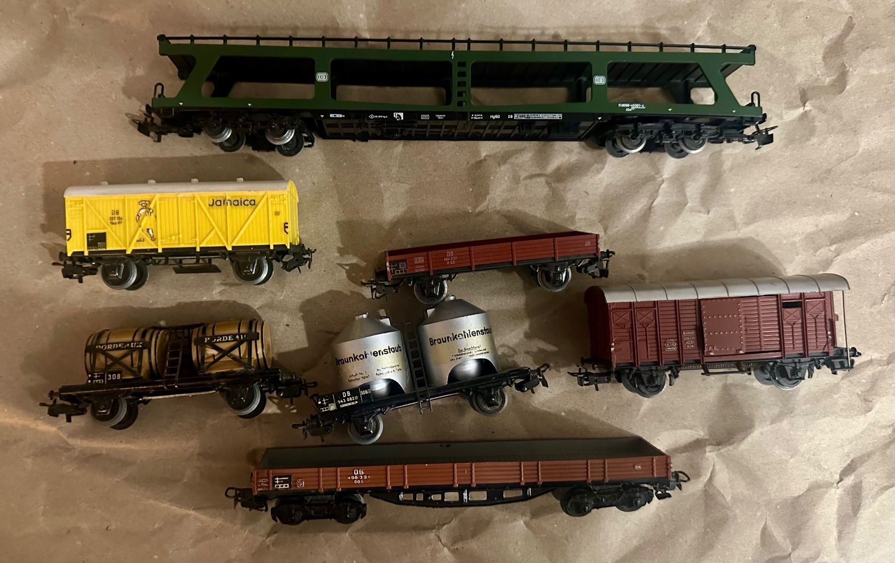 Märklin Modellini di ferrovie: Div. Märklin Güterwagen H0 – Usato da Oftringen venduto da ib.85 2