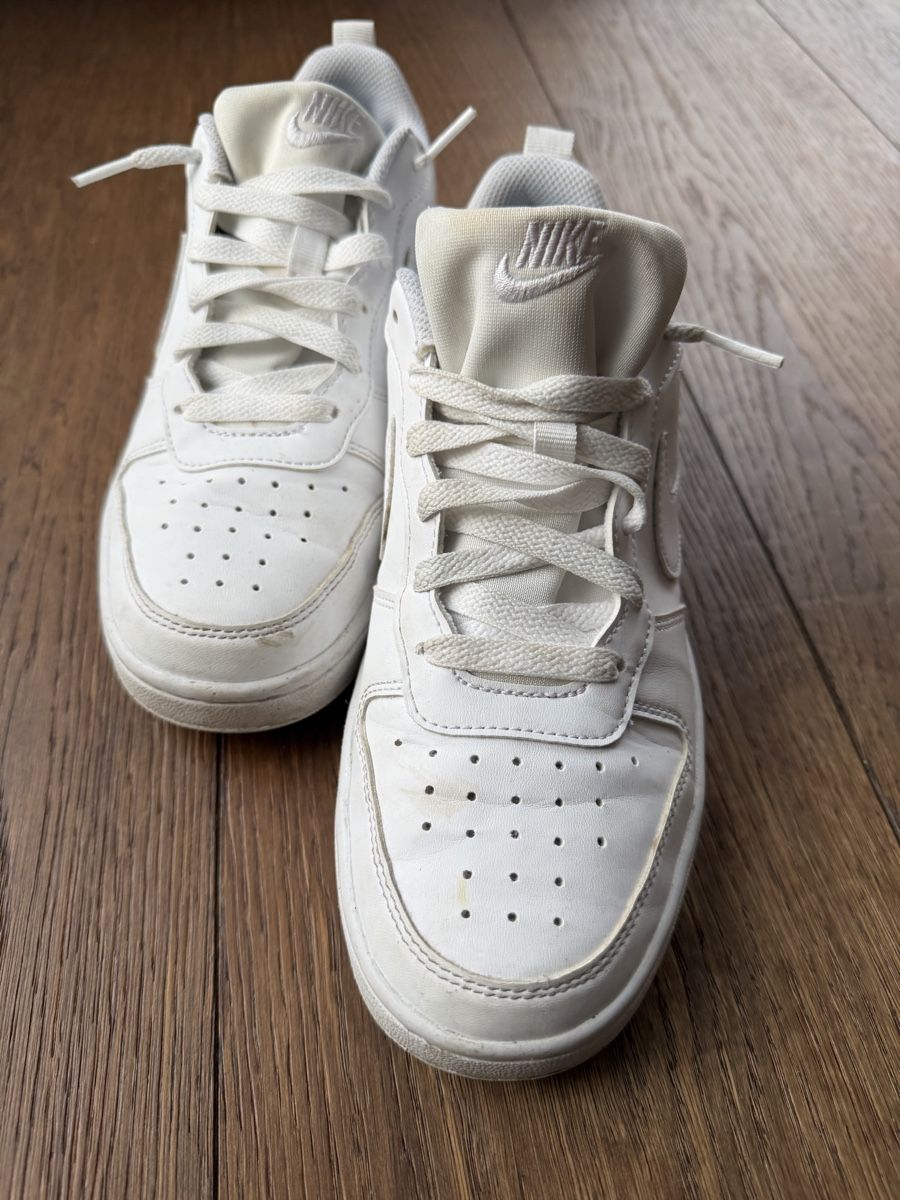 Nike Scarpe da uomo: Nike Sneaker weiss Grösse 38.5  – Usato da Appenzell venduto da ErMaBaGm 1