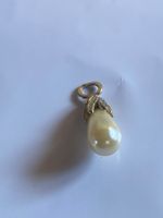 Pendentif avec perle