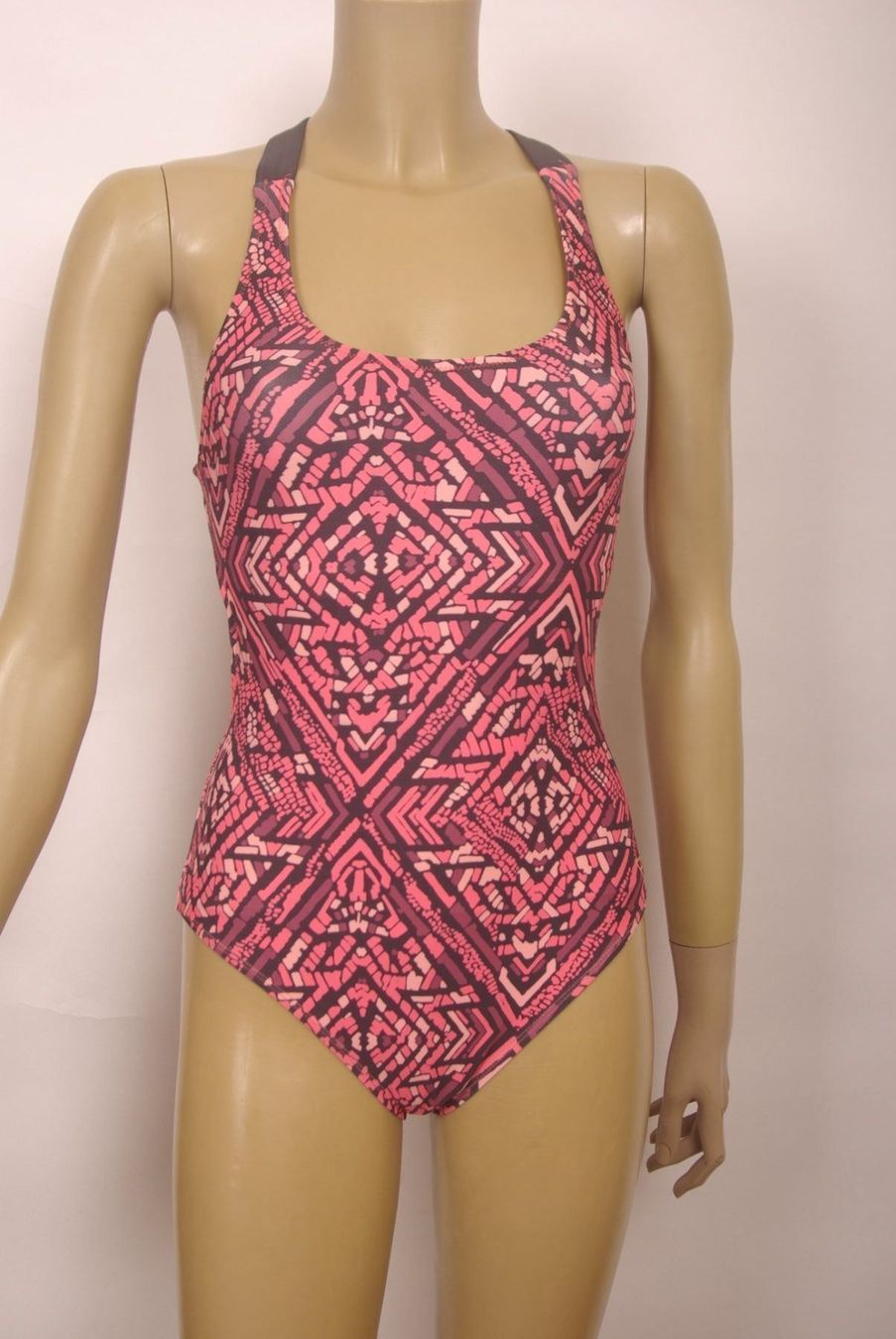 Brunotti Costumi da bagno & Bikini: BRUNOTTI BADEANZUG M BADEMODE 9766 – Nuovo e nell'imballaggio originale da Adliswil venduto da isabela77