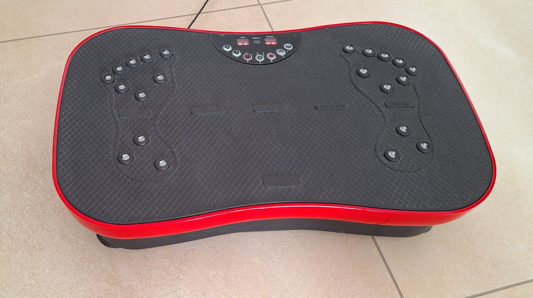 Massagegeräte: Vibrationsplatte "slim" – Neu (gemäss Beschreibung) aus Grossdietwil von arda 4