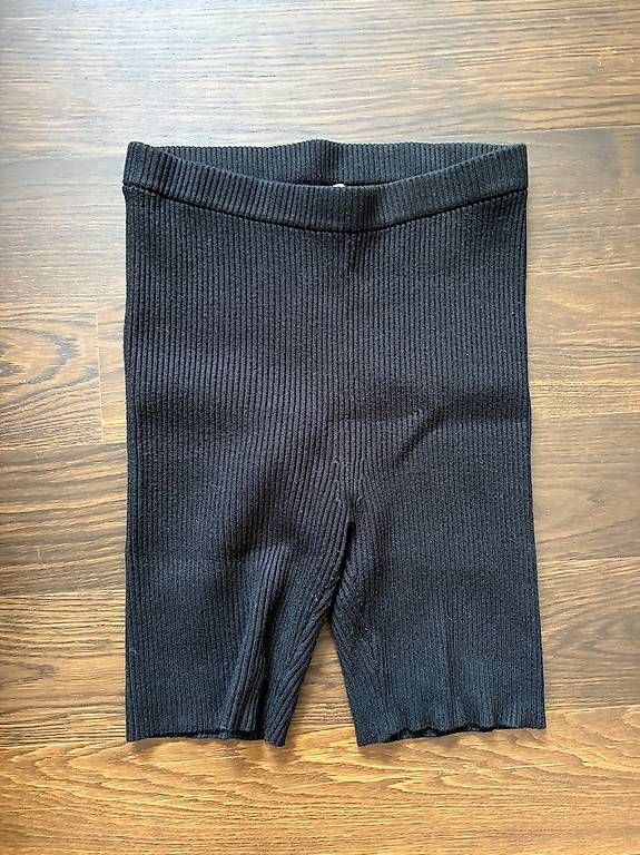 Samsøe Samsøe Pantalons: Samsoe Samsoe biker shorts – D'occasion à Zürich par sho_9b69