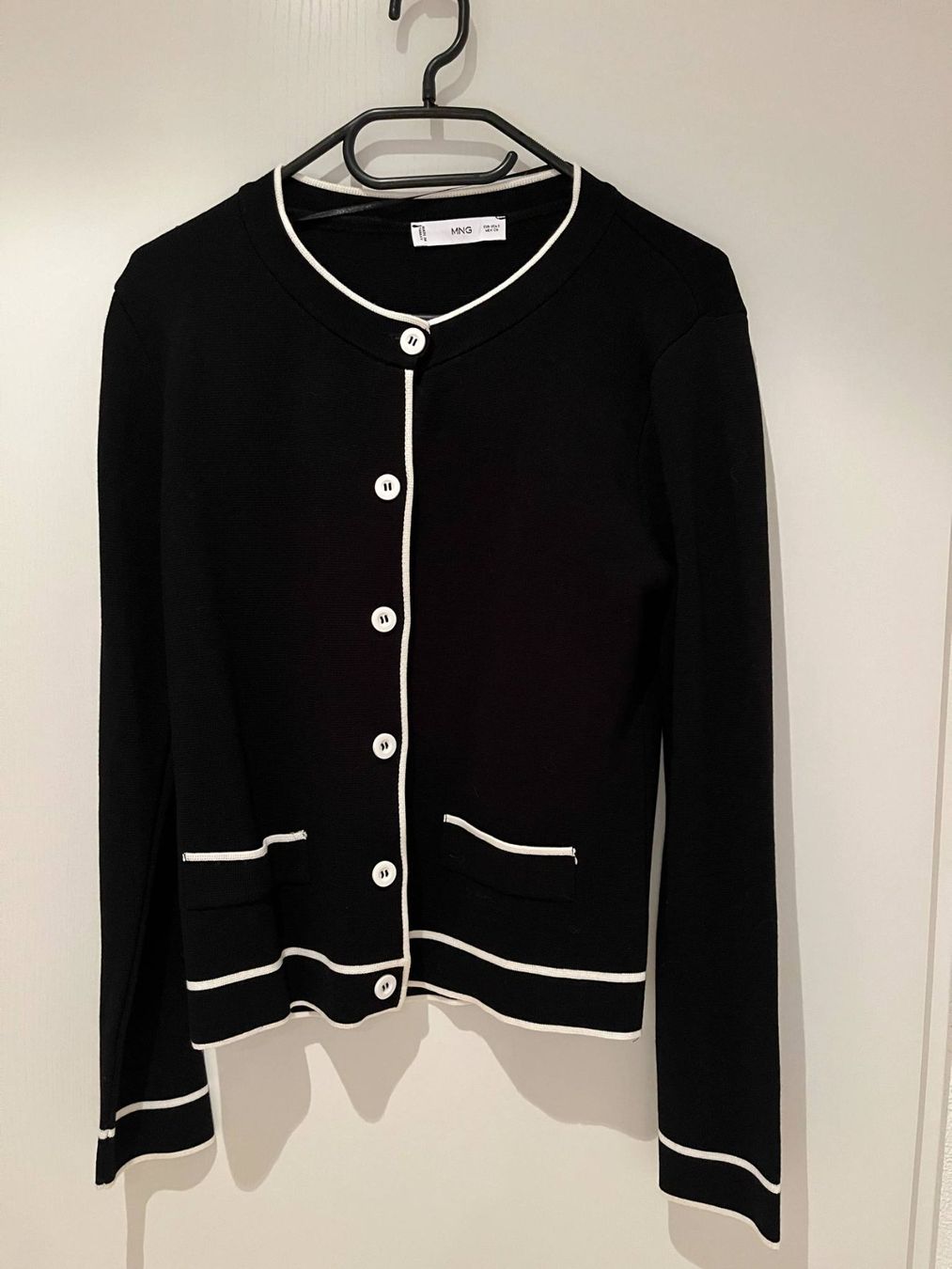 Mango Pulls & Sweat-shirts: Mango Strickjacke 'S' – D'occasion à Kloten par ganiko90