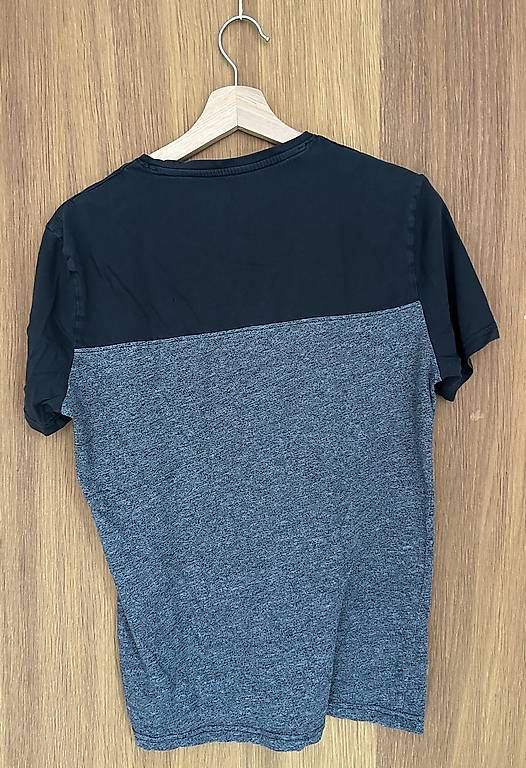 T-Shirts: 2 T-Shirts – Gebraucht aus Gais von T_iziana 3