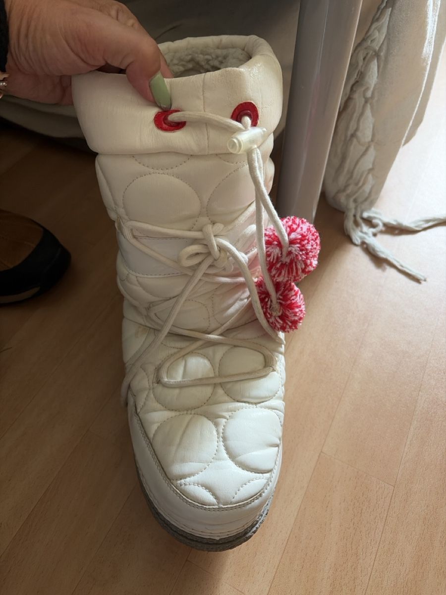 Scarpe da donna: Winterschuh O’Neill  – Usato da Zürich venduto da elicon 1