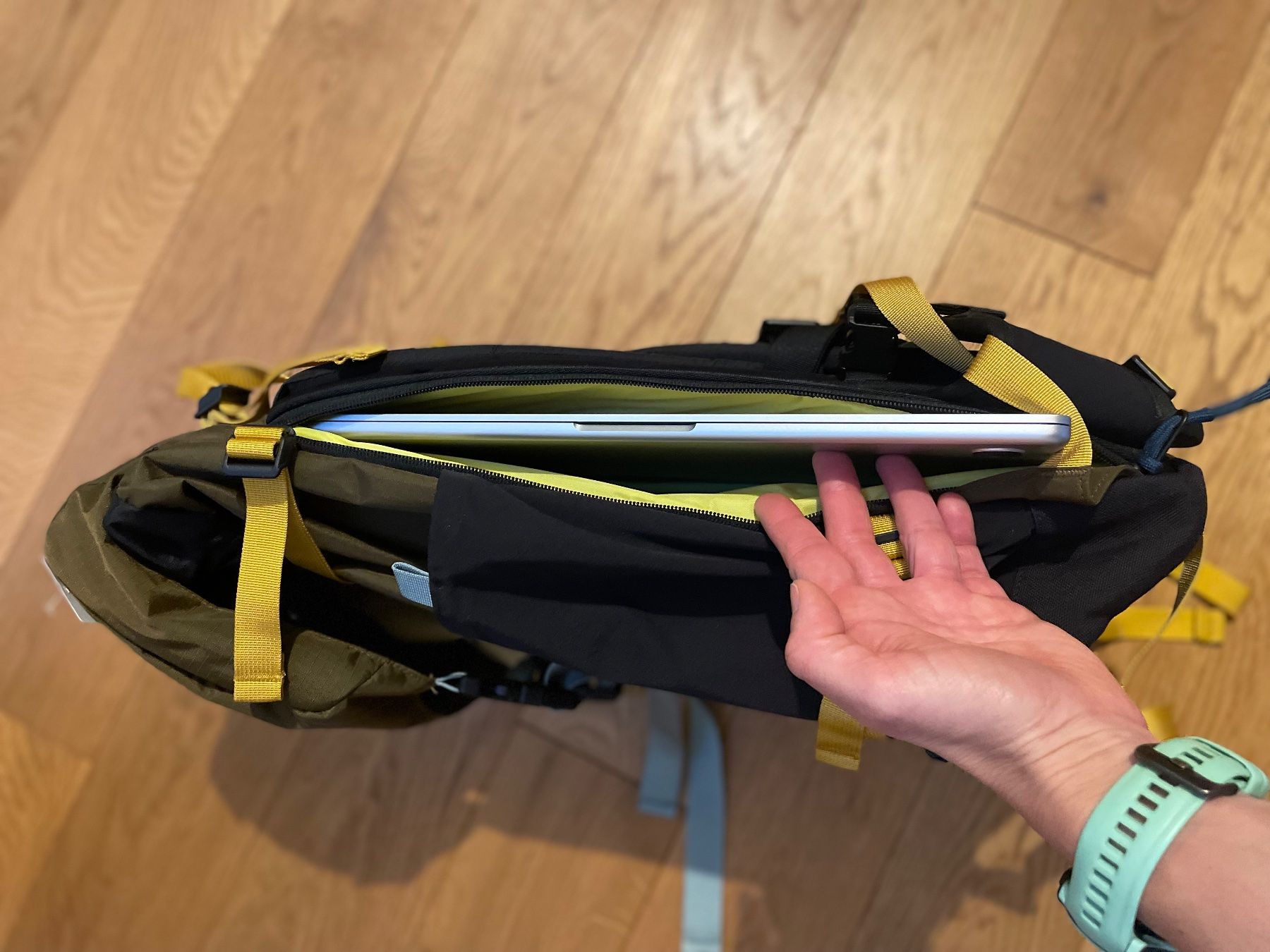 Zaini: TOPO DESIGNS - Rover Trail Pack 22 - Daypack NEW – Nuovo e nell'imballaggio originale da Winterthur venduto da ell_lfl5 7