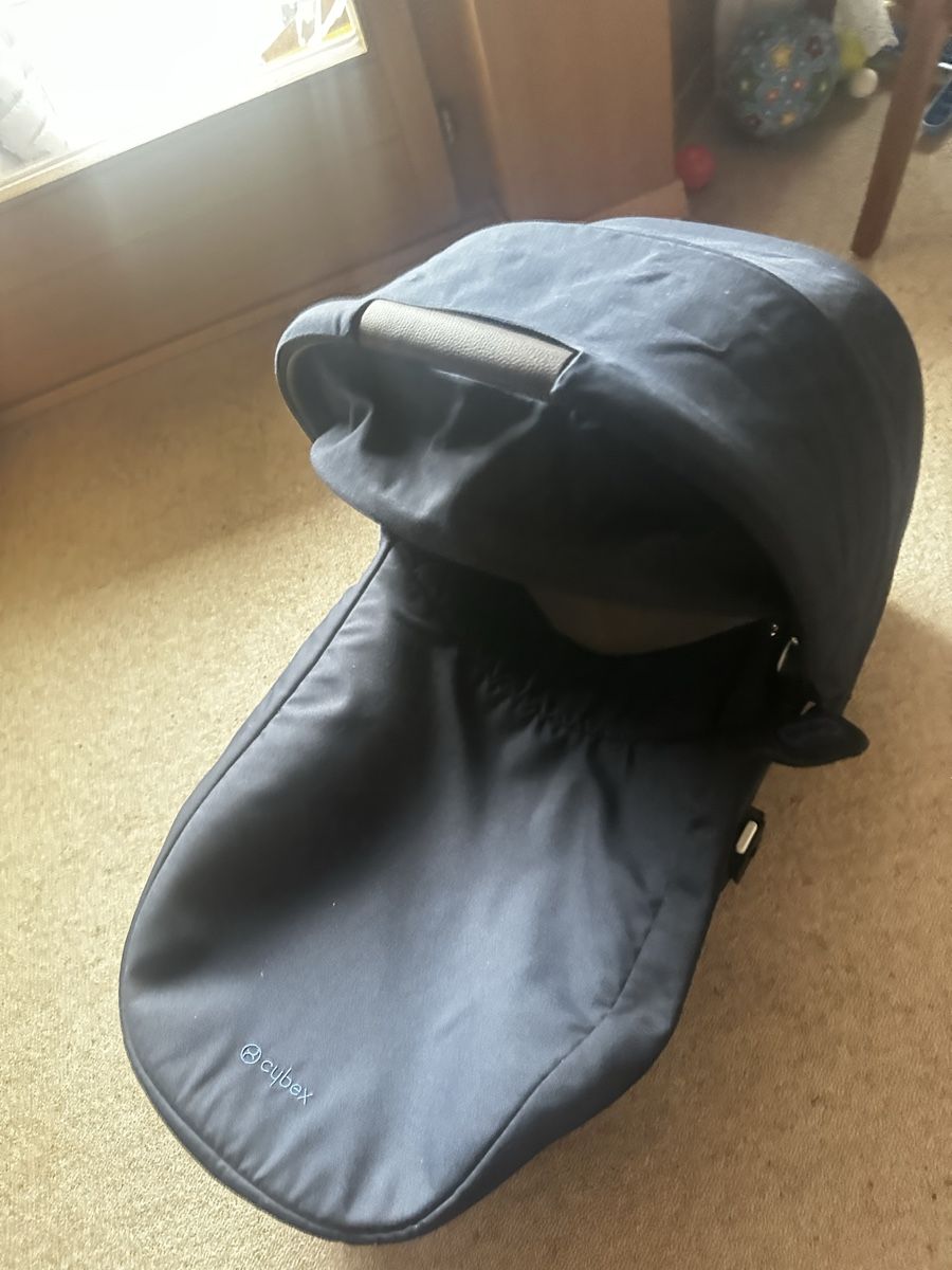 Berceaux: Cybex Cot Ocean Blue Good Condition – D'occasion à Rotkreuz par zyl_zm5h 2