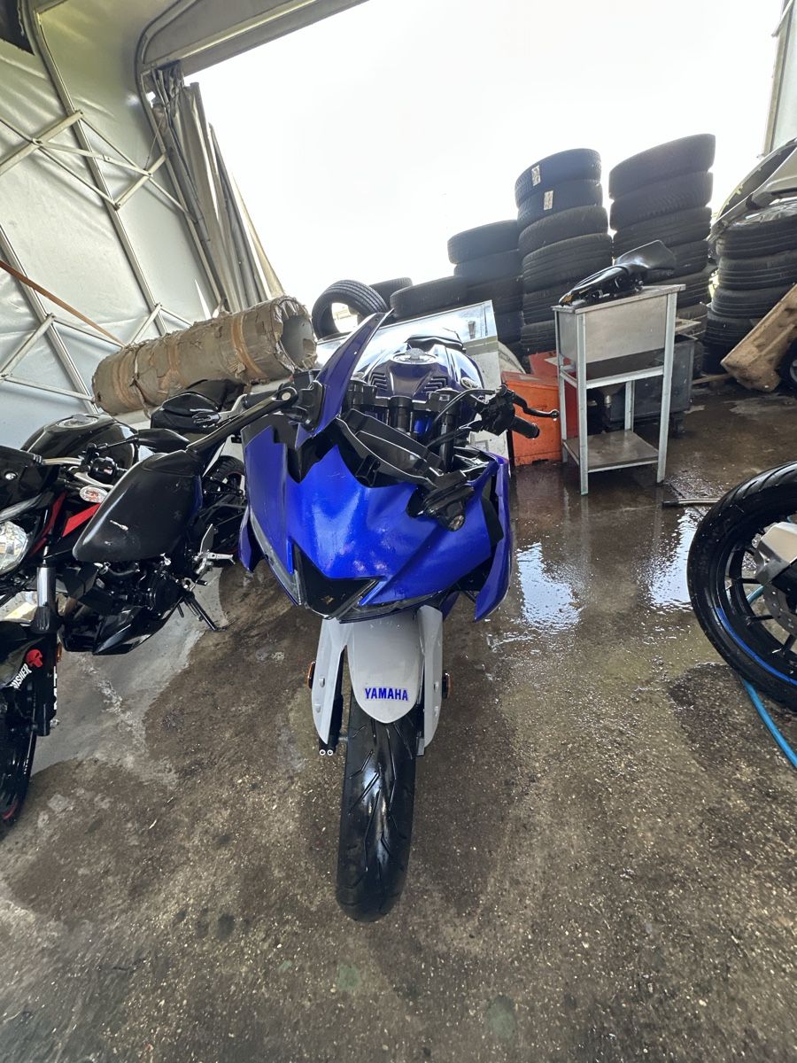 Yamaha Strada: Yamaha YZF-R 125 – Difettoso da Treycovagnes venduto da Campingcar65 5