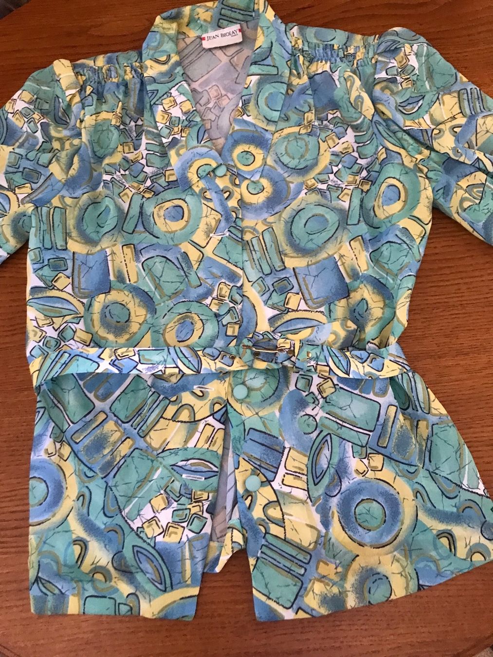 Lotti di vestiti: Ensemble jupe et blouse dame – Usato da Montsevelier venduto da ber_88db 1