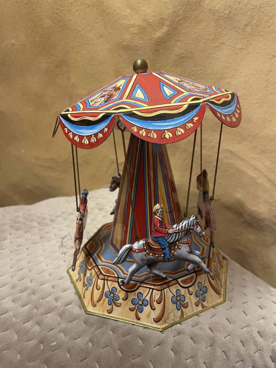 Giocattoli: Blech Karusell Vintage mit mechanischem Antrieb – Usato da Oetwil am See venduto da abtDesign 1