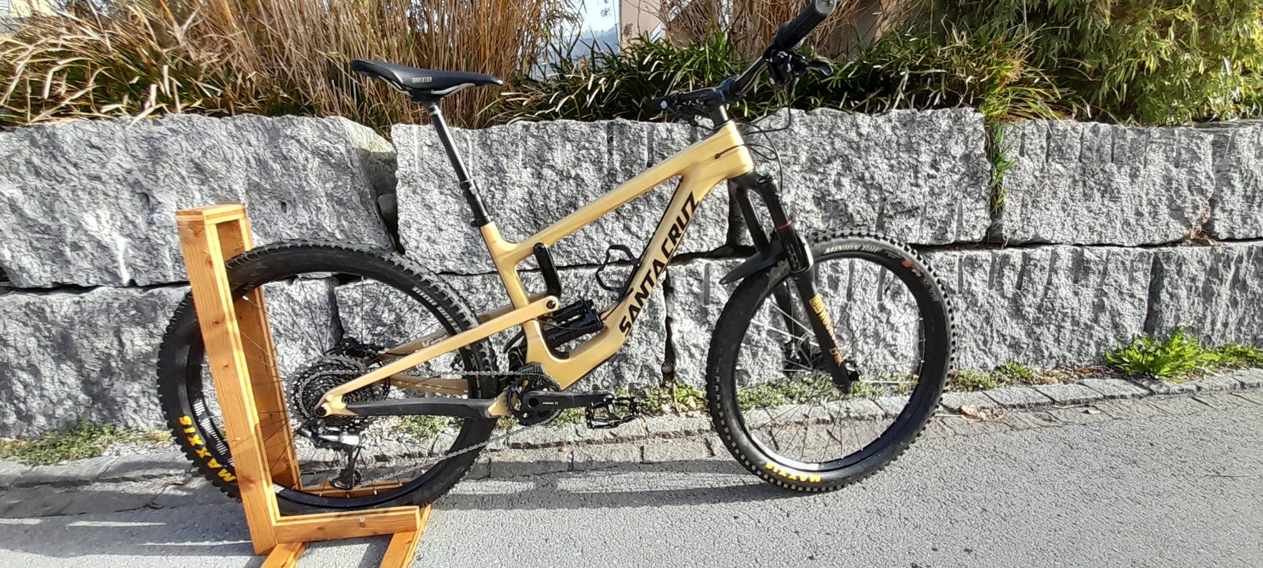 Santa Cruz Biciclette: Santa Cruz Nomad – Usato da schaenis venduto da 8718