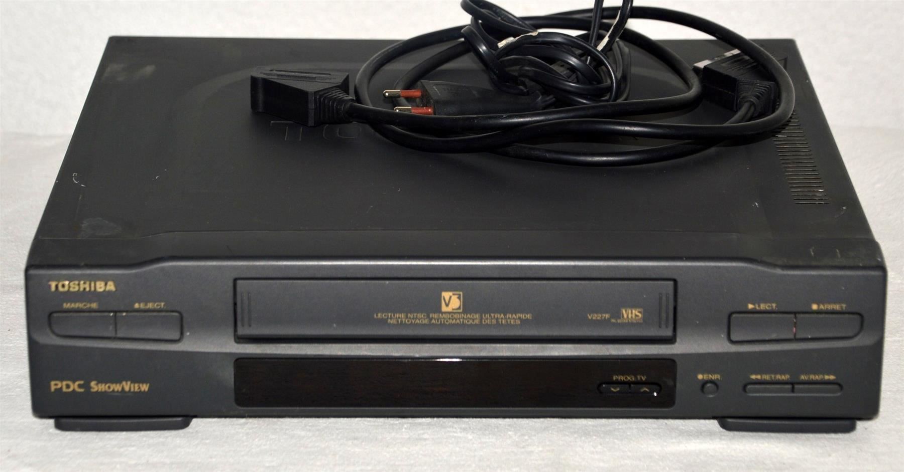 Registratori: Videorecorder VHS Toshiba V-227F magnétoscope – Usato da Collonges venduto da arashee 1