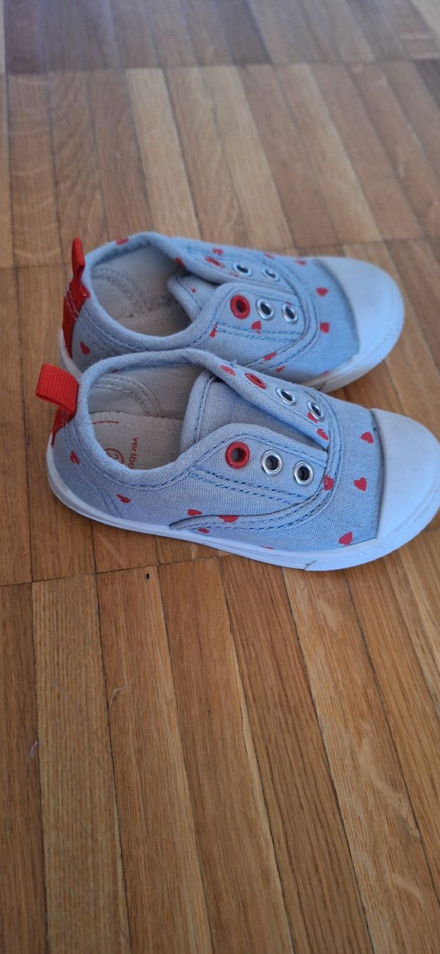 Scarpe per ragazzi: Baskets bébé – Usato da Yverdon-les-Bains venduto da CelMt 2