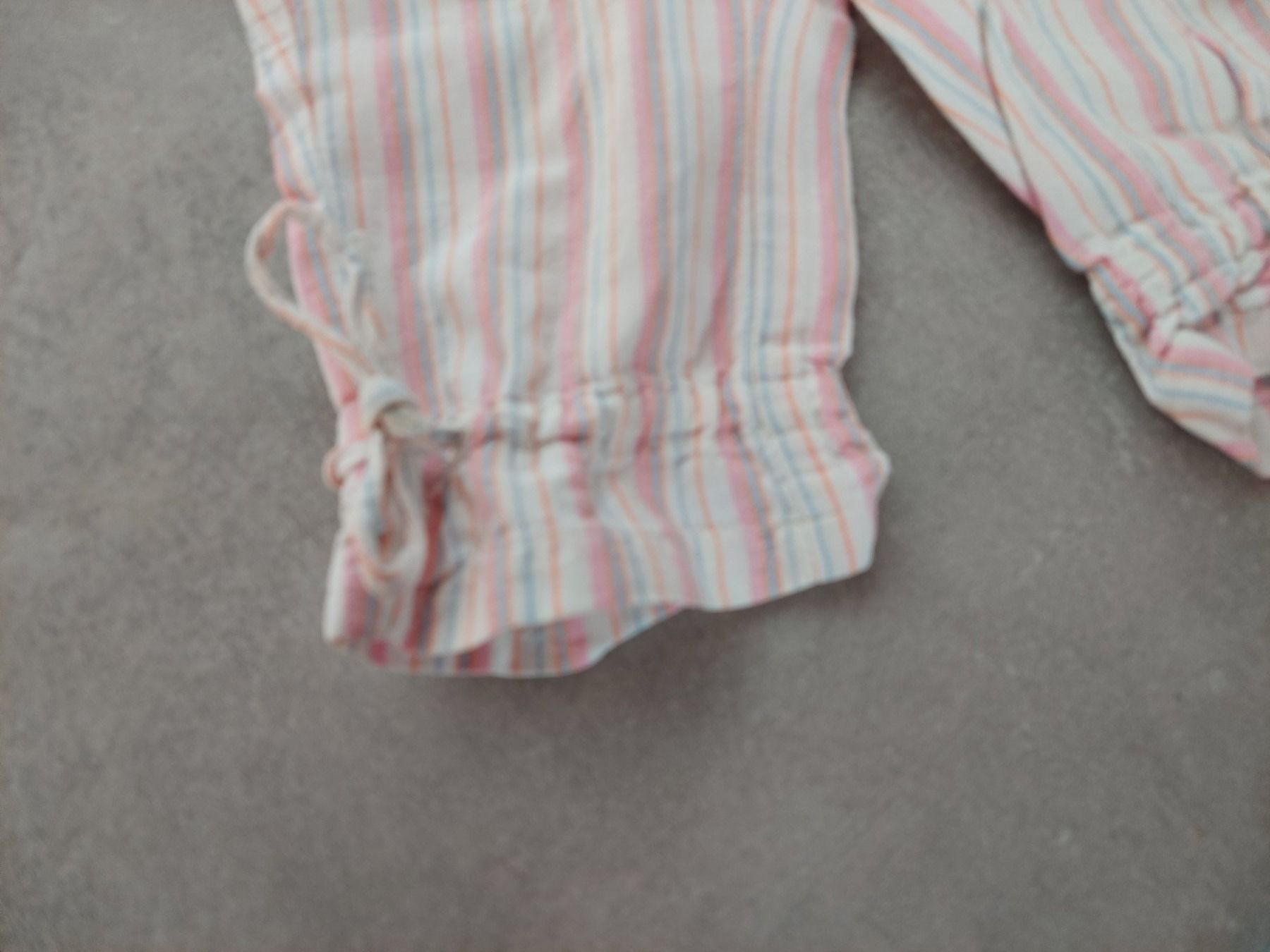 Benetton Pantaloni: Sommerhose von Benetton ca. Grösse 80 – Usato da Wiesendangen venduto da troawus 2