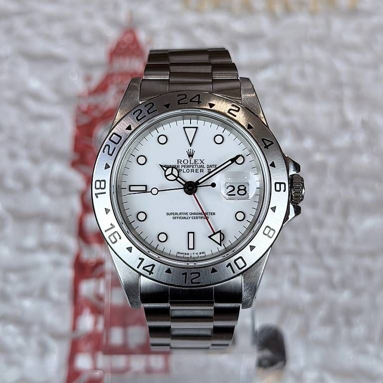 Uhren: Rolex Explorer II 16570 – Gebraucht aus Genève von minty.watches